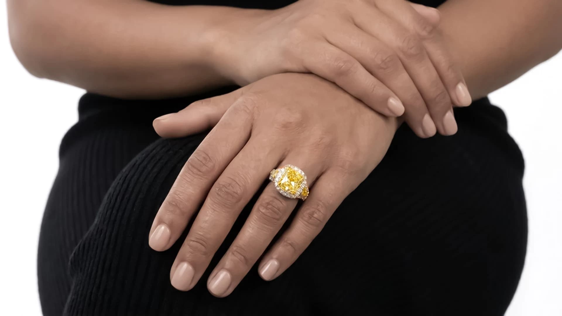 Solenne · On Hand