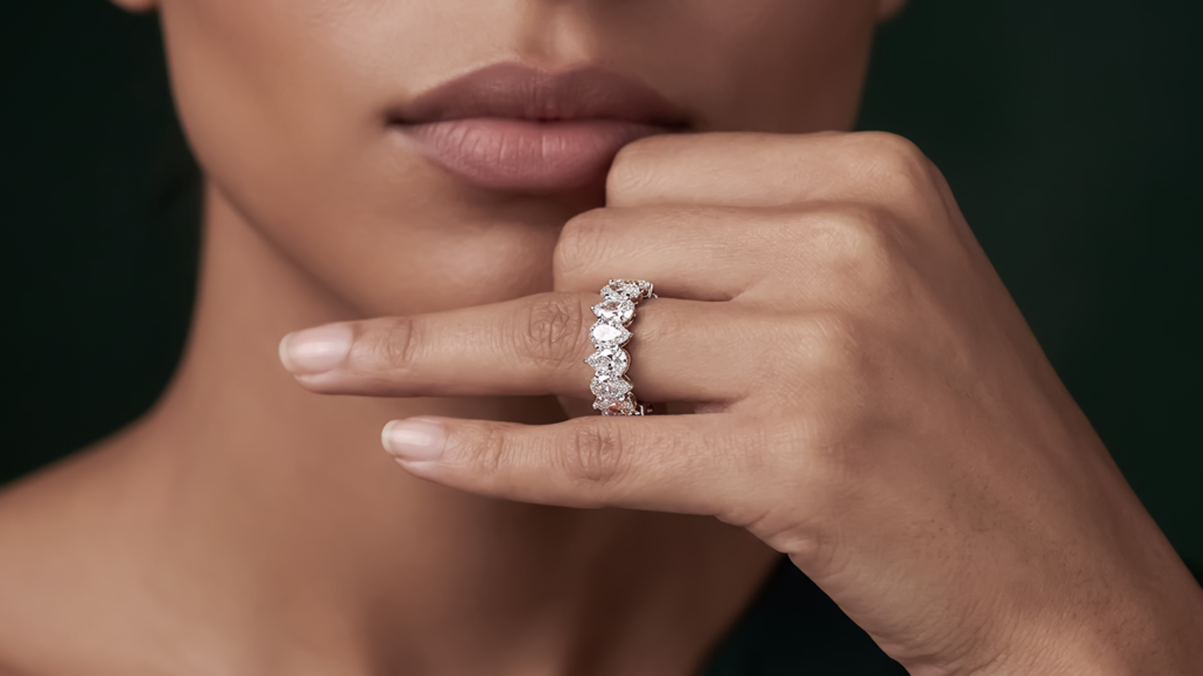 Dentelle · On Hand