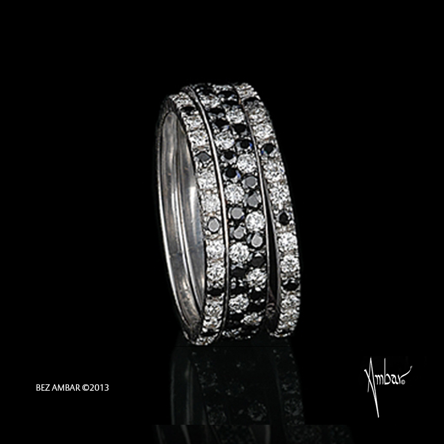 black stackable rings